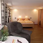 Gaestehaus Freimuth 3*