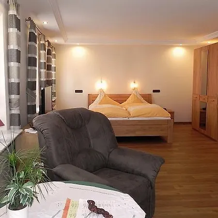 Gaestehaus Freimuth 3*