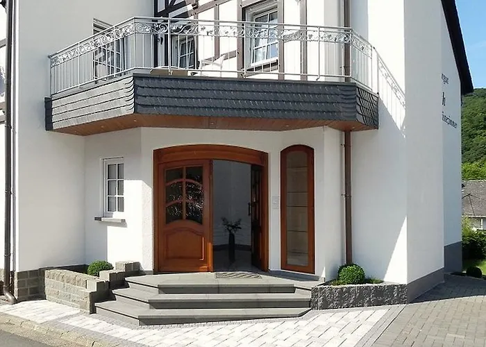 Gaestehaus Freimuth 게스트하우스 3*